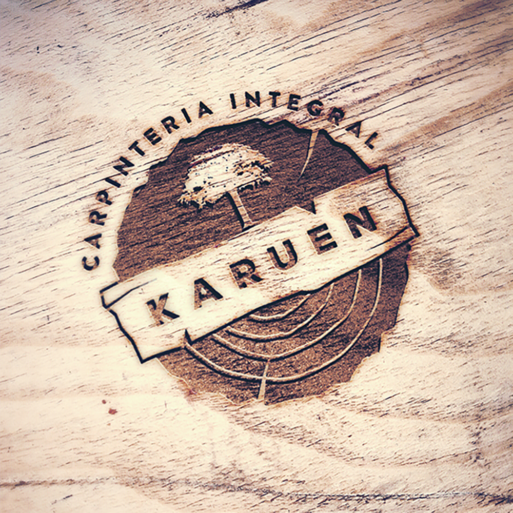 Logotipo Karuen - maderera
